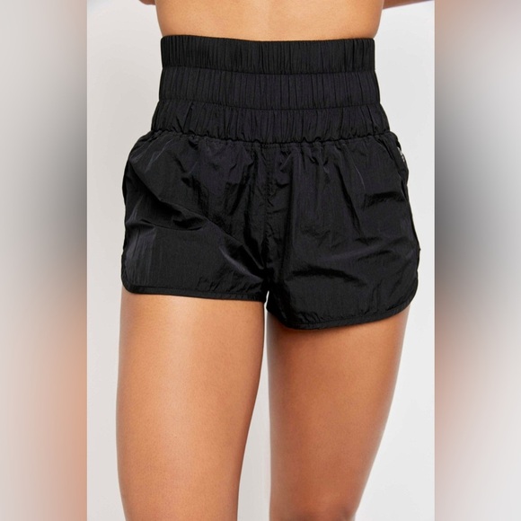 Free People Black Elastic Waist Athletic Shorts Size M - Picture 1 of 11